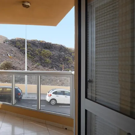La Ladera Apartment *